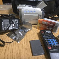 Cannon Zr 65 Mc Camcorder 