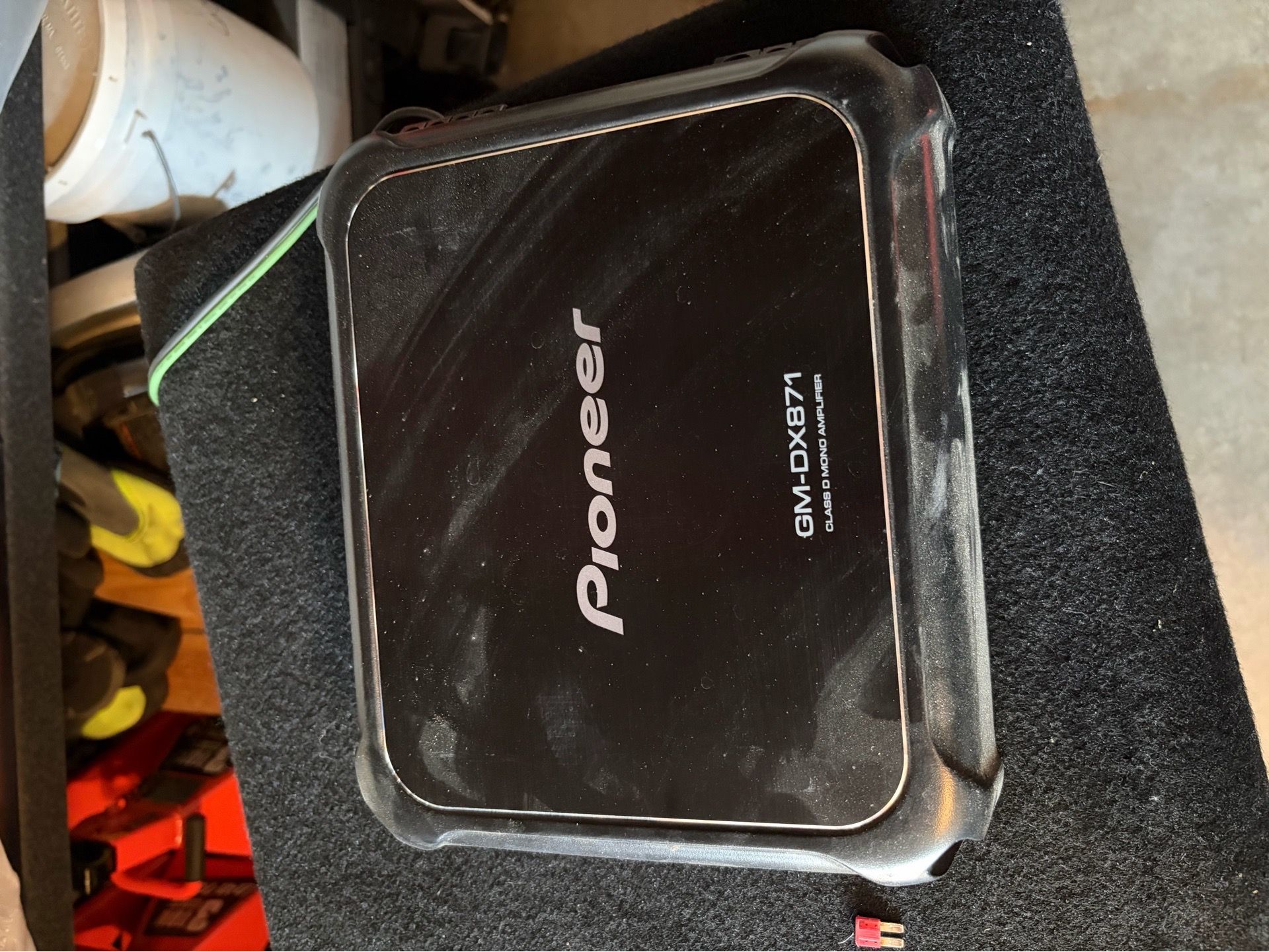 1600w Pioneer amp and 12inch Kicker CompR subs