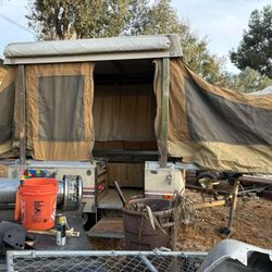 1981 Coleman Colonial Pop Up Trailer 
