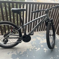 Schwinn Ranger 24” Adult Mountain Bike. Brand New.