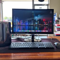 Apple Mac Pro Late 2013 3Ghz 8Core Xeon 64GB RAM 1TB AMD FirePro D500 6GB Graphics