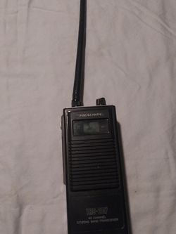Working Realistic Vintage Radio