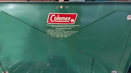 Coleman 425 F Camping Stove