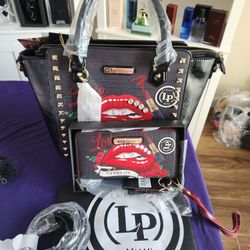 LA PHILLIPE purse With Matching Wallet