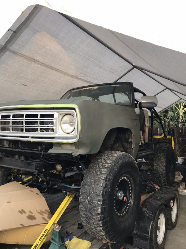 Dodge ram 72