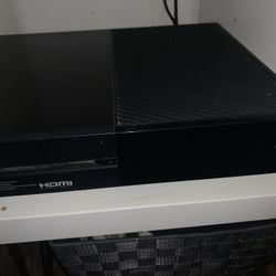 Black Xbox 1 Works Excellent 