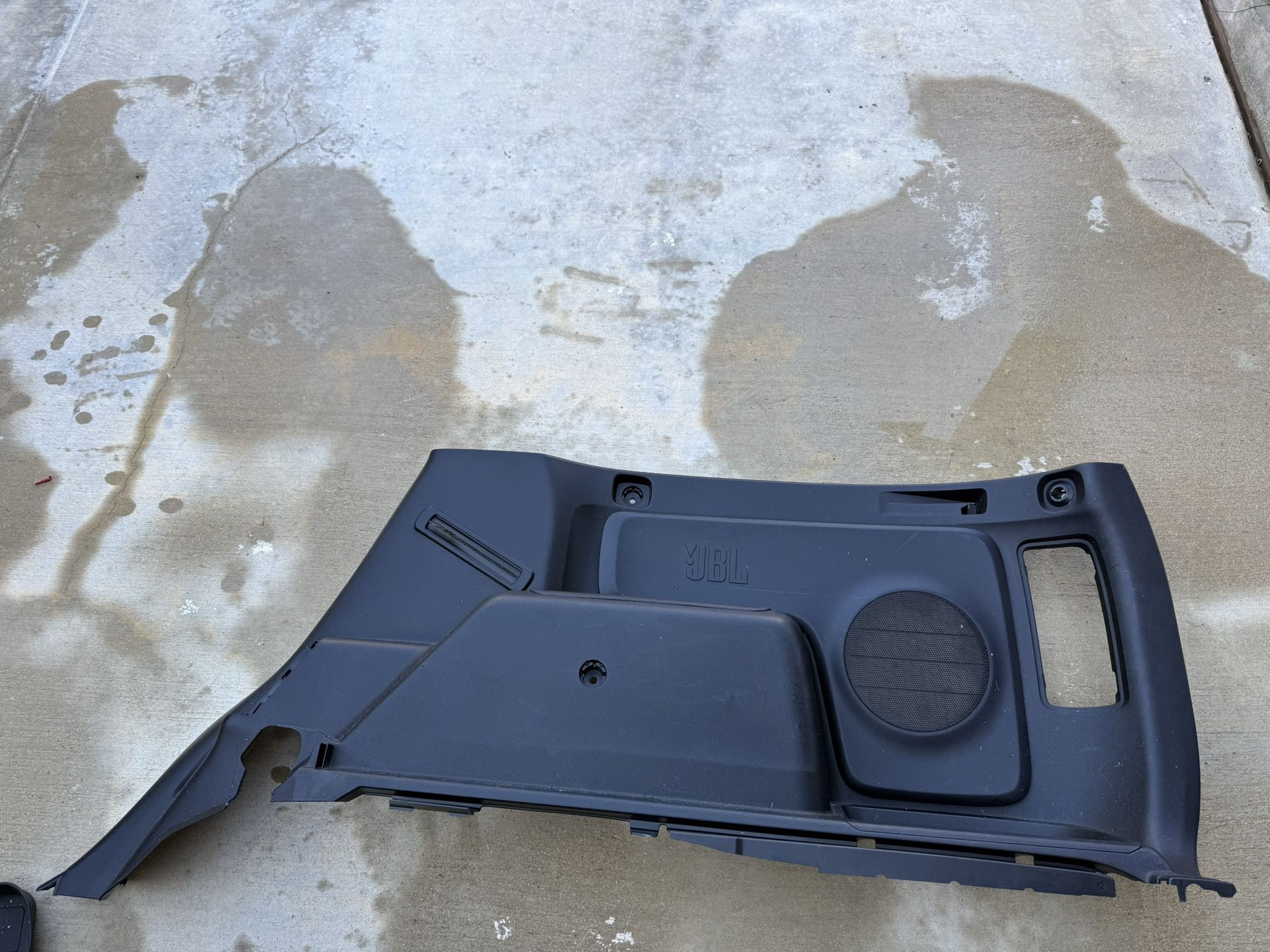 10-24 4 Runner Black Rear Passenger Right RH Interior Quarter Trim Panel