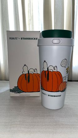 Starbucks peanuts snoopy tumbler