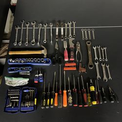 Assortment Of Misc Tools