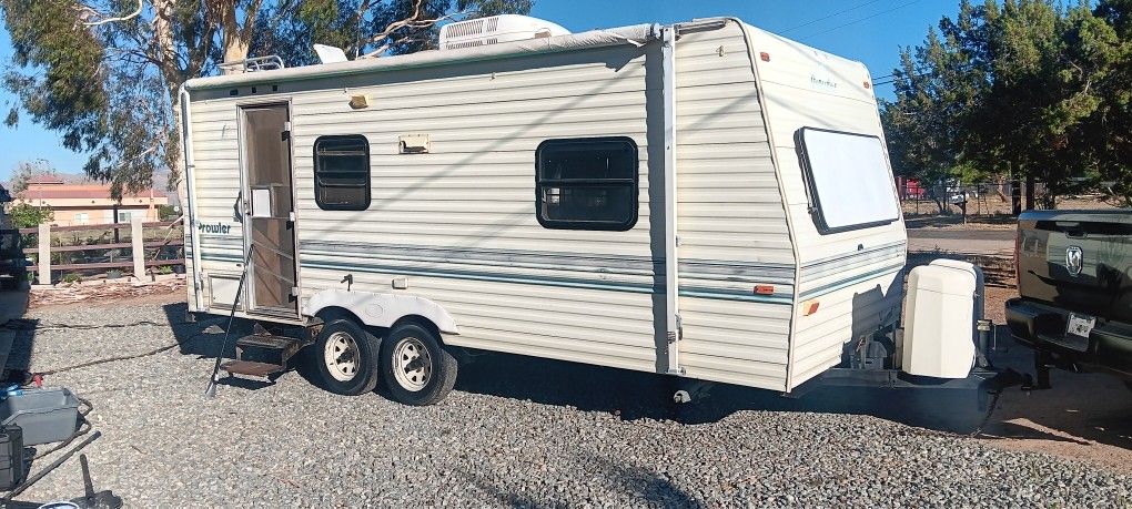 Camping Trailer 20ft