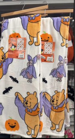 Halloween Winnie the Pooh blanket