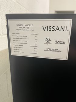 Vissani 21.6 in. 7 cu. ft. Convertible Upright Freezer
