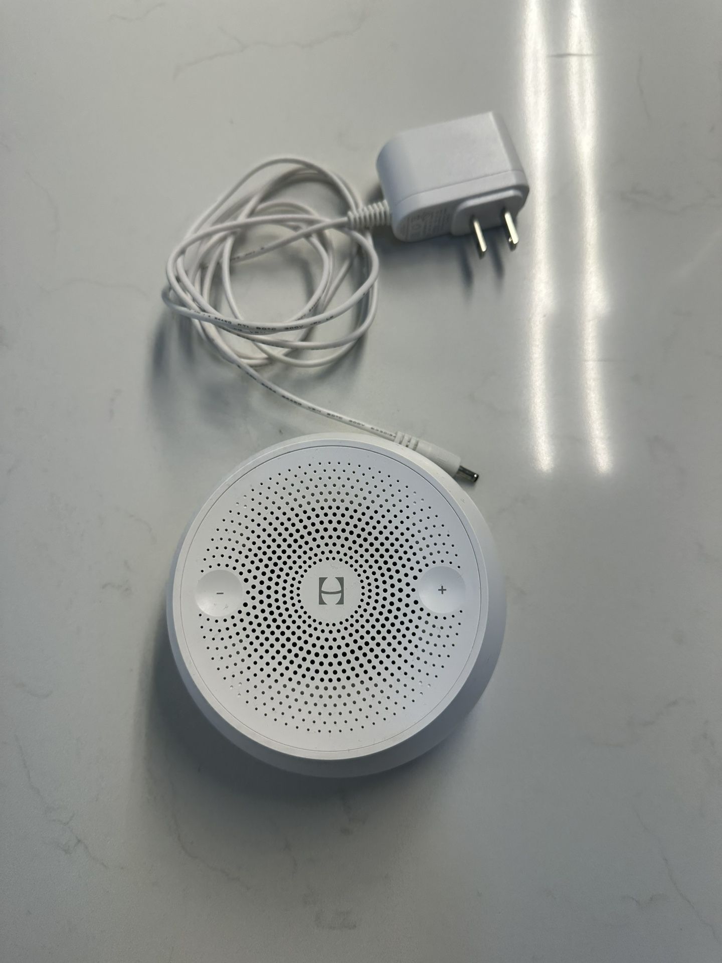 Hatch Rest Mini Sound Machine