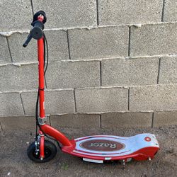 Razor E100 Scooter