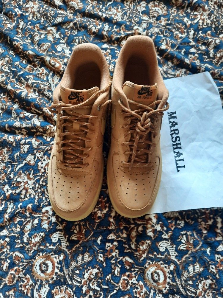 DS Nike Air Force Flax Size 12 $150