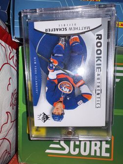 Hockey auto cards