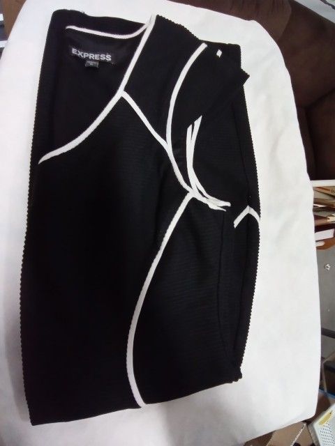Black & White Express Dress