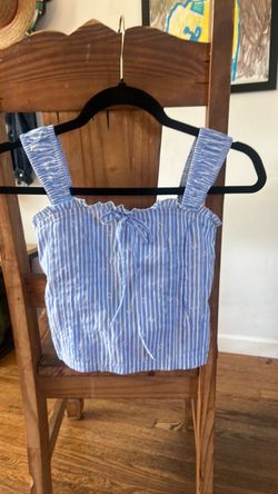Girls youth XL blue top