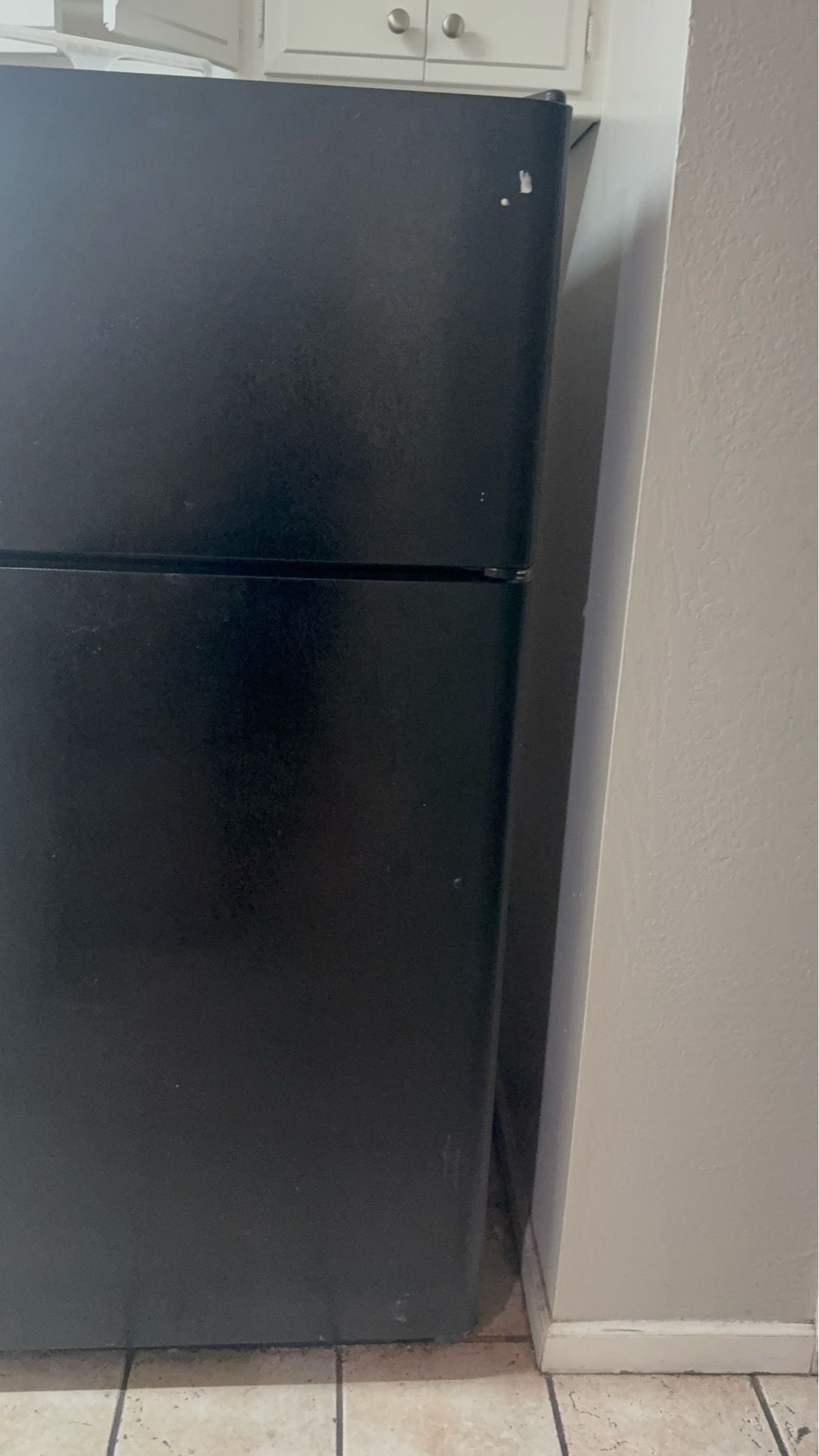 Samsung washer/dryer- Huge rugs- MOVING ALL MUST GO