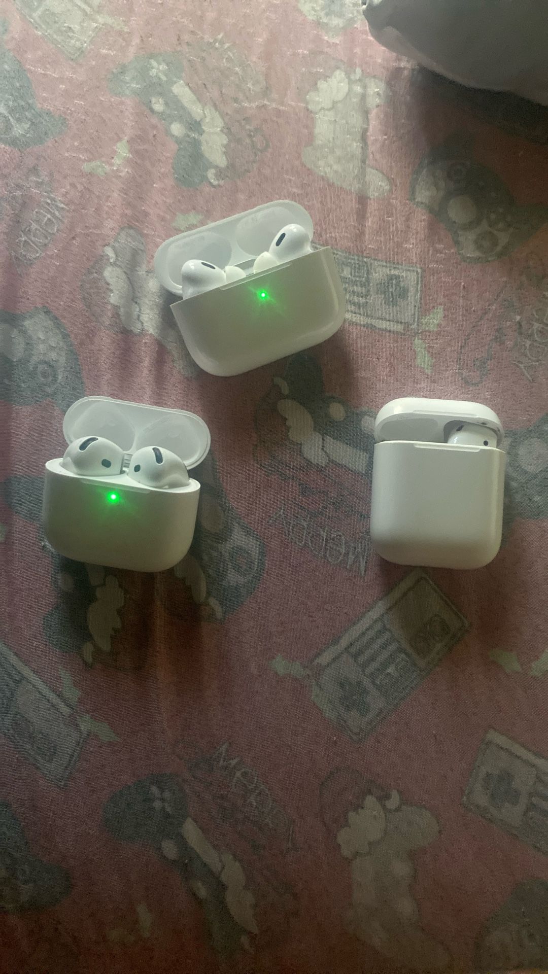 AirPods