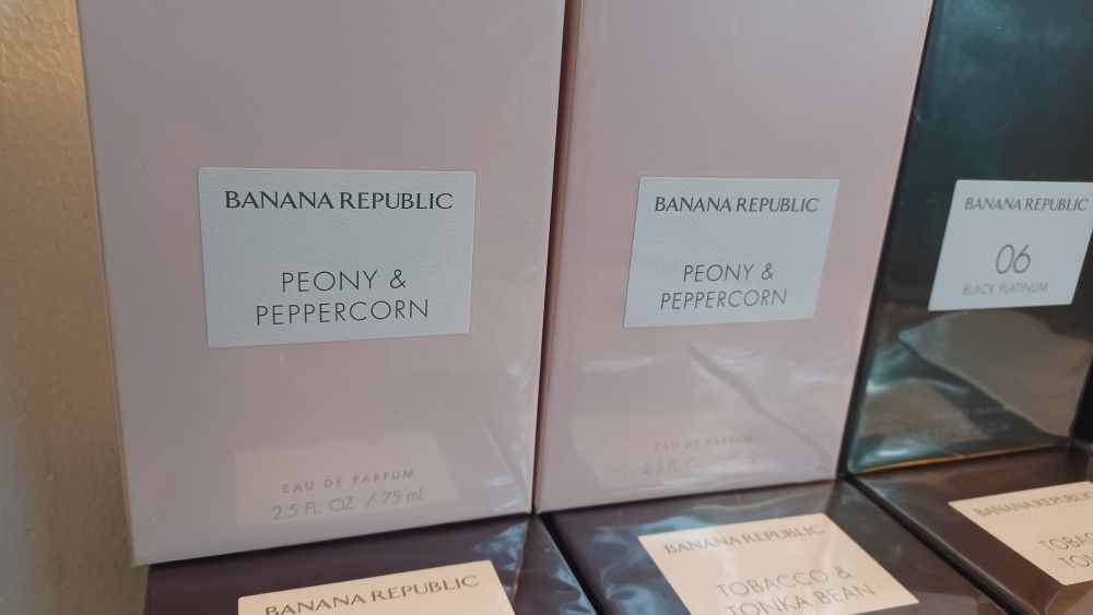 Banana Republic Woman Men EAU De Parfum Scent Fragrance Bouquet Cologne Work Dress Office Casual Fashion Boost Your Style 