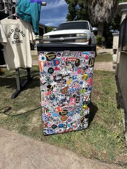 Mini fridge