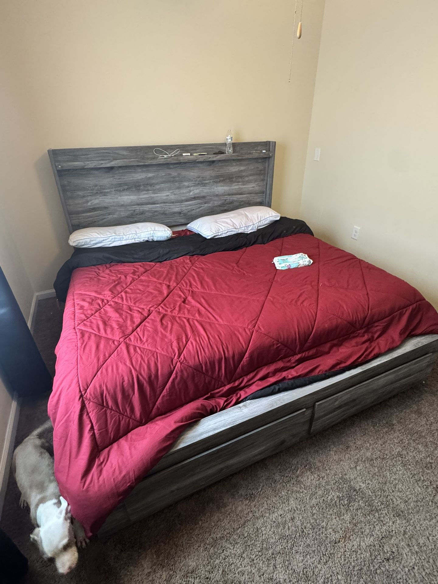 King bed