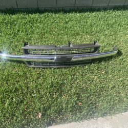 Chevy Silverado Front Grill 99-02 