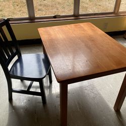 Child’s Study Table & Chairs