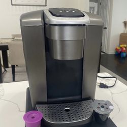Keurig K-Elite Coffee Maker + Pod Drawer (Clean, Works Perfect)