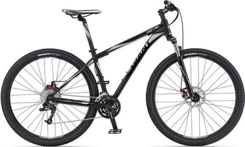 GIANT REVEL XL MOUNTAIN BIKE