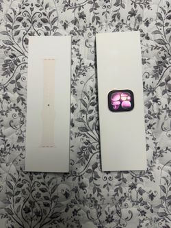 Apple Watch series 11 Rose Gold + wrist band included.