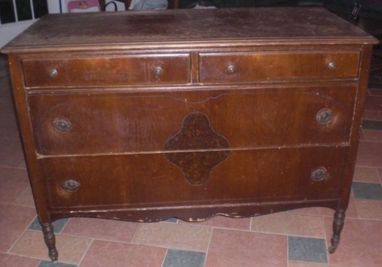 Beautiful Solid Cherry Wood Vintage Bedroom Set 