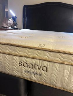 $840 OBO Saatva Latex Hybrid KING Mattress – $2,795 Retail