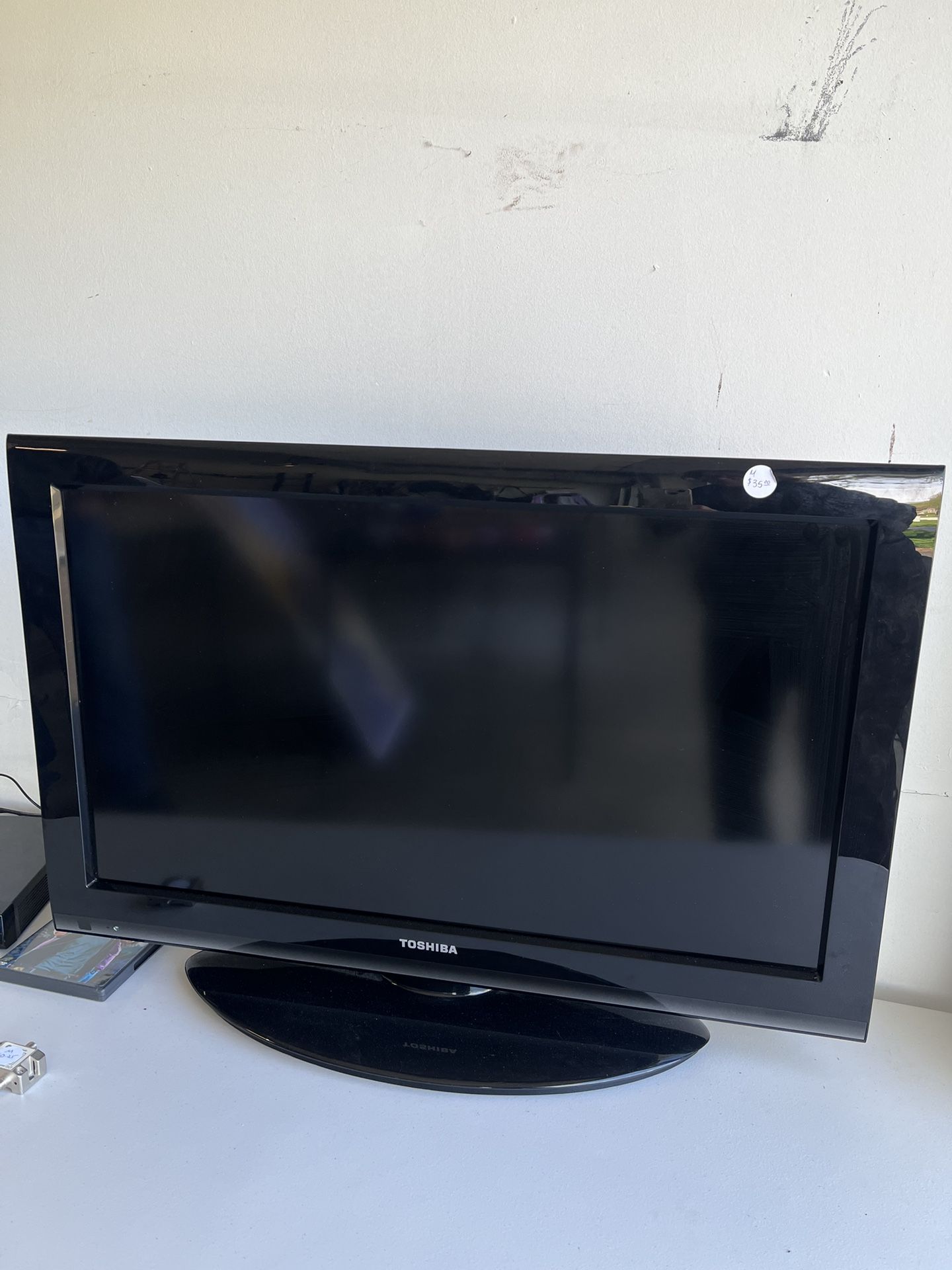 Toshiba Tv 32”