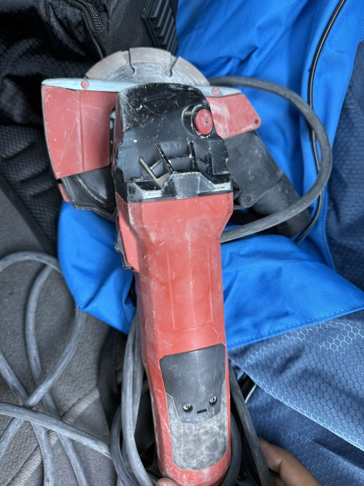 HILTI ANGLE GRINDER AG500 11S