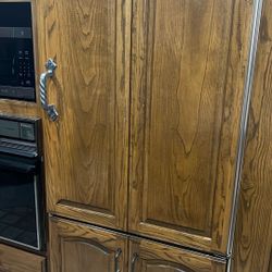Subzero 650 O wood panel fridge fully operational