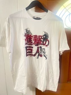 Uniqlo UT Attack on Titan Graphic T-Shirt