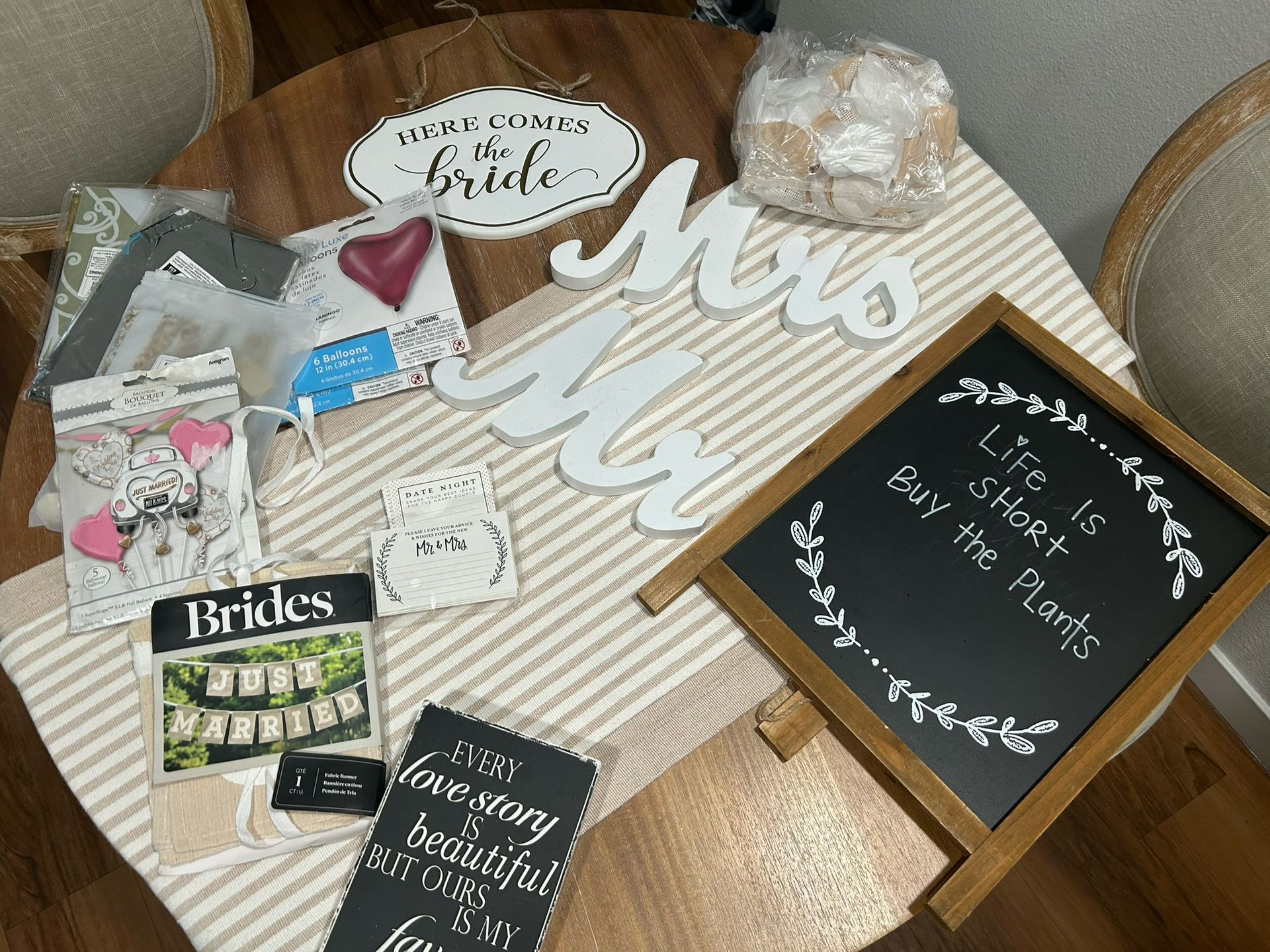 Variety Of Wedding Decor 