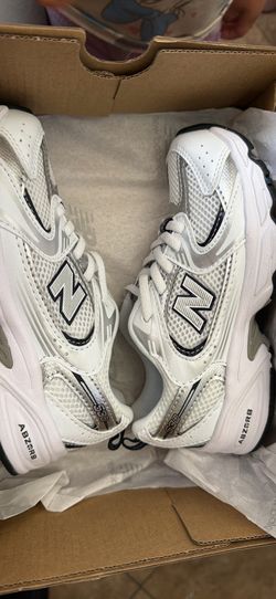 NB KIDS SHOES 11