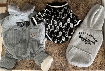 Medium 4-5.5 Pound Dog Clothes 