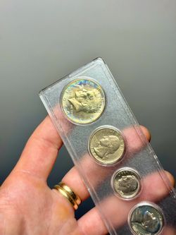 Omg 😳 !! 1966 Special Mint Set – Beautiful Rainbow Toned Kennedy 40% Silver !