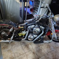 Kawasaki Vulcan Nomad Fi 