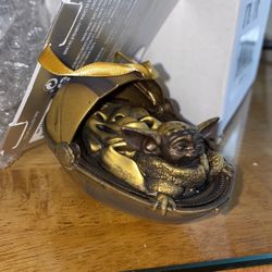 The child baby Yoda Star Wars the Mandalorian Disney store Christmas Sketchbook Ornament