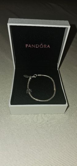Pandora Bracelet With Charm 
