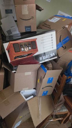 Free boxes