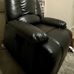 Black Faux Leather Recliner W/Massager 