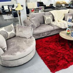 💥Brand New Sectional Sofa With Oversized Swivel Chair 