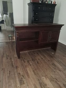 Furniture shelf/storage