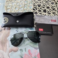 Ray Ban  Aviator Sunglassses